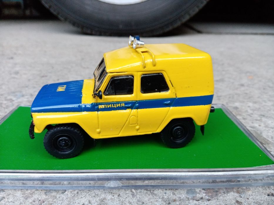 Продам игрушки машинки.