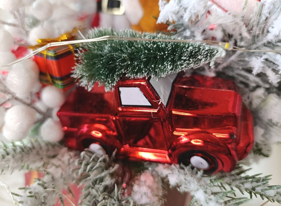 Stroik świąteczny z Mikołajem. Dekoracja na Boże Narodzenie LED.