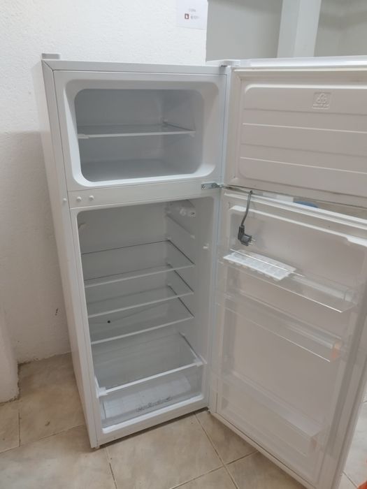Frigorífico combinado Elecsan