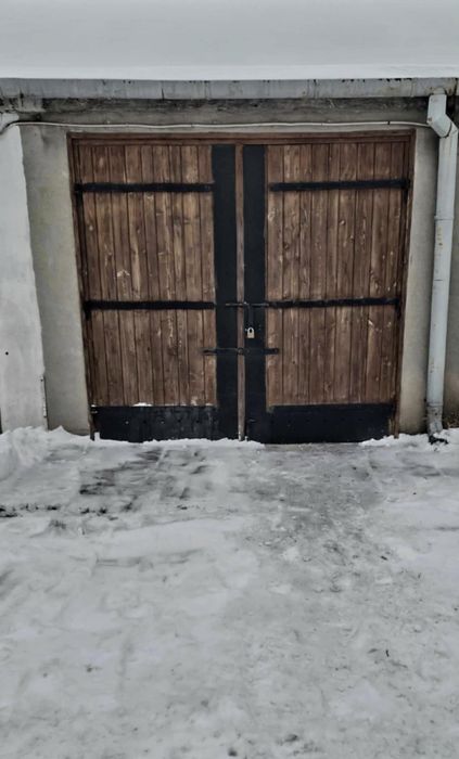 Wynajmę Garaż ( Ulica Klemensa Junoszy Szaniawskiego)