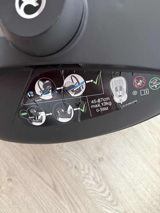 Автокрісло Cybex cloud Z