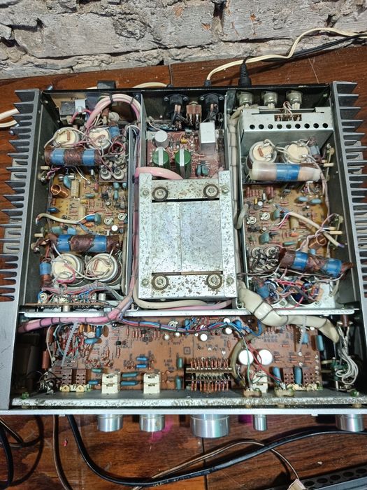 Ремонт усилителей, и акустических систем любой сложности