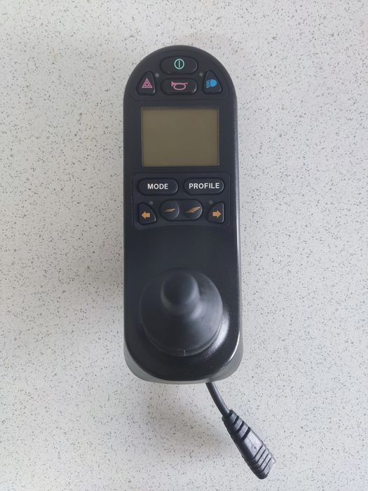 Controlador de joystick PG Drives para cadeiras