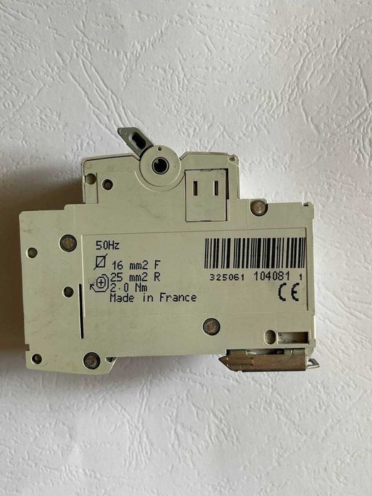 Дифавтомат  Moeller PFL6-25 1P+N C 30mA AC 25A