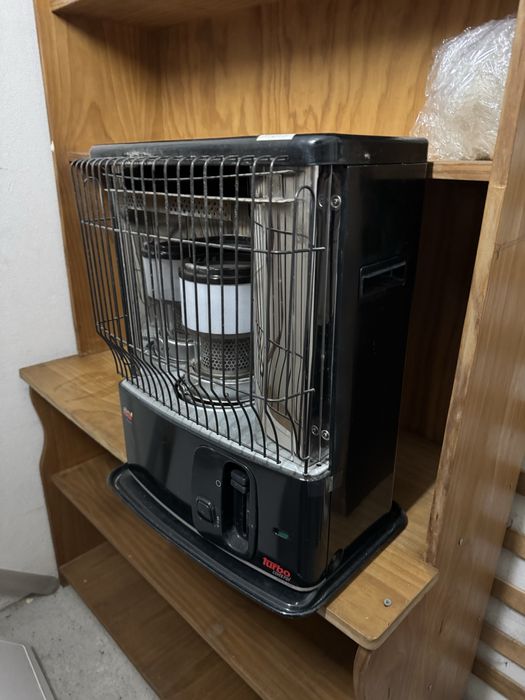 Aquecedor a querosene Zibro R419C + oferta 15 litros