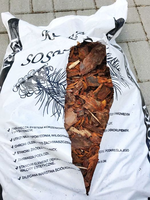 Kora sosnowa ogrodowa worki 80 litrowe