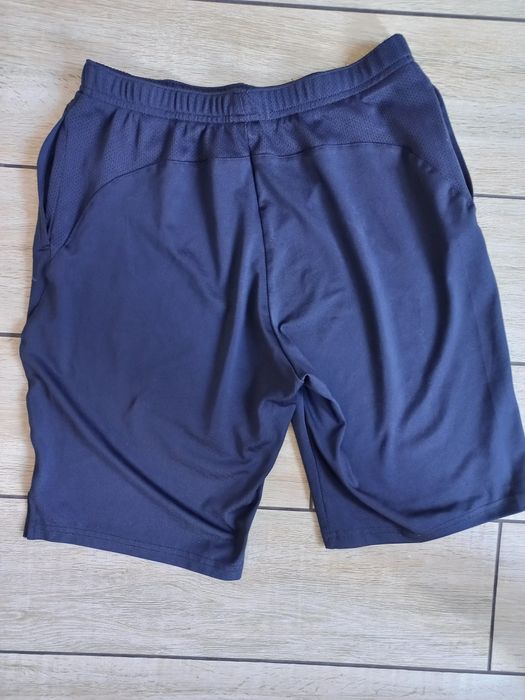 Spodenki sportowe wf 164 cm