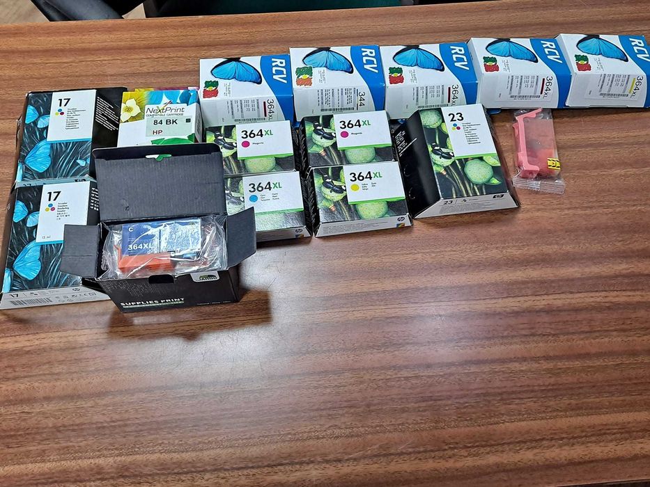 Ink Cartridges and Toners (As Described)64552368451842122