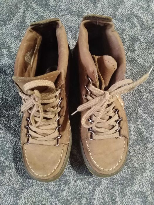 Жіночі черевики  38 розмір