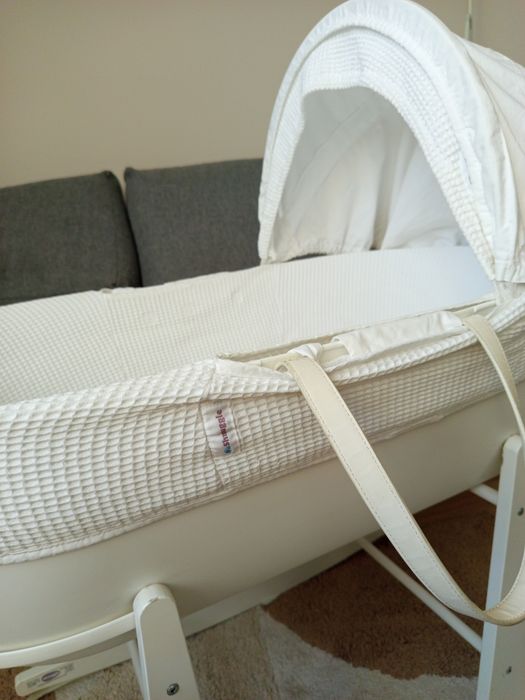 Kosz Mojżesza z firmy Shnuggle