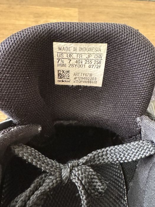 Продам кросівки Adidas FY6718 Galaxy 5