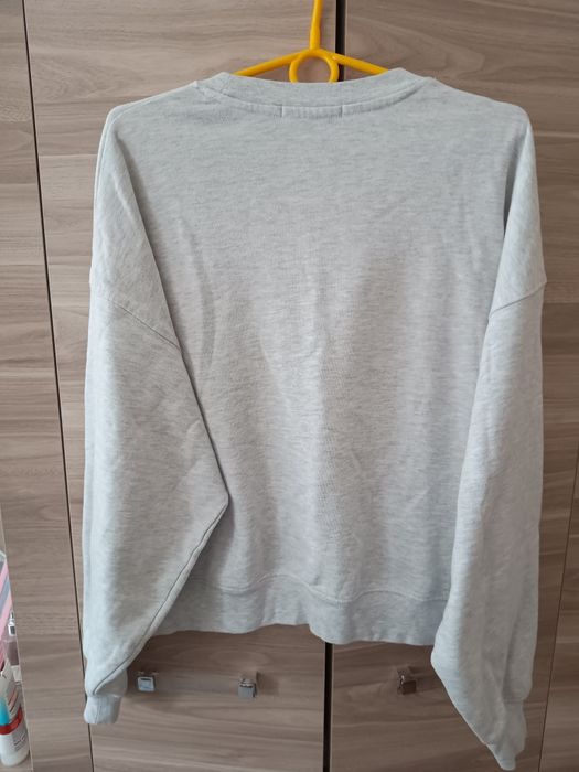 Bluza nakładana przez glowe