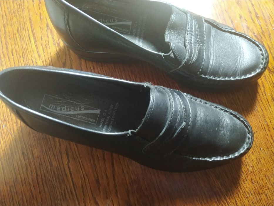 Туфлі чорні з м'якої екошкіри жіночі