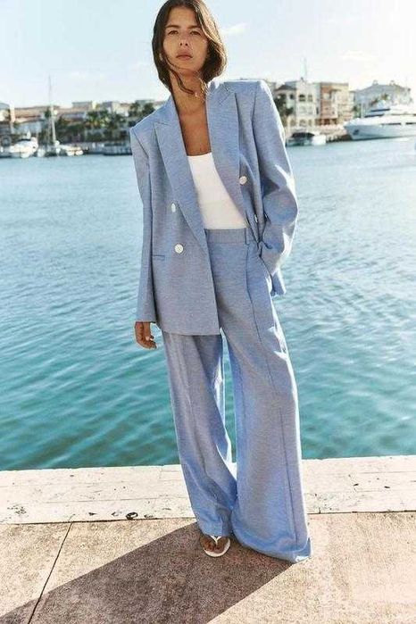 Неймовірний костюм Max Mara