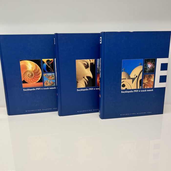 Encyklopedia PWN 3 tomy