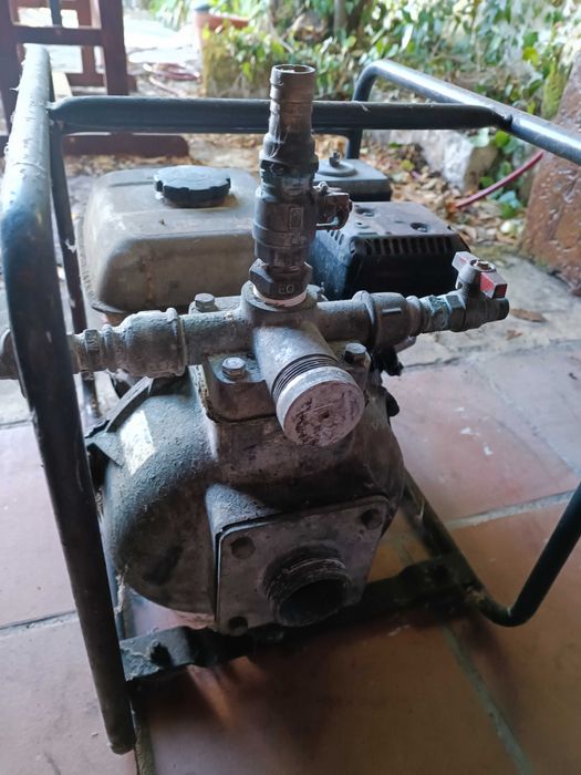 2 Motobombas a gasolina motor HONDA a 4 tempos 2 Polegadas 5.5HP