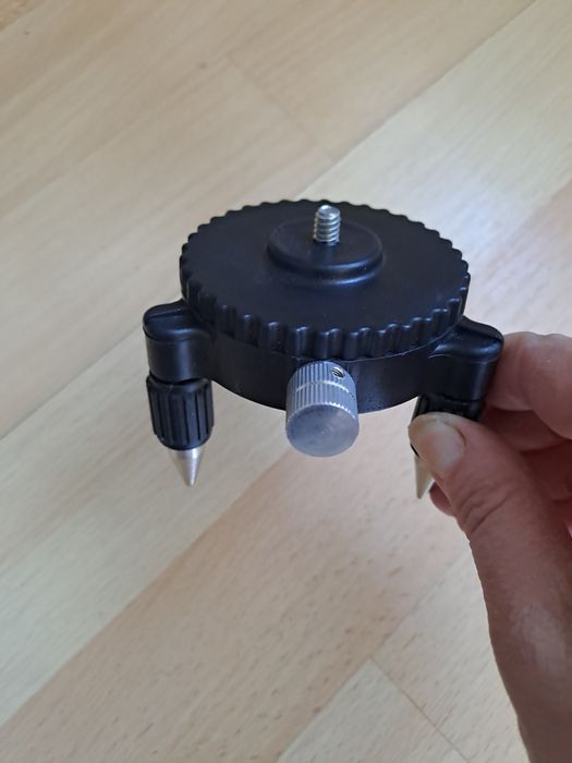Adapter do poziomicy laserowej