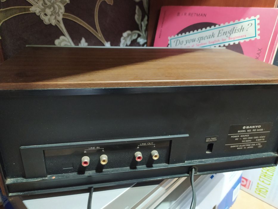 Винтажная кассетная дека Sanyo/Japan