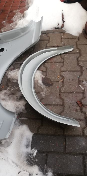 Fiat 126p nadkole tylne lewe zewnętrzne