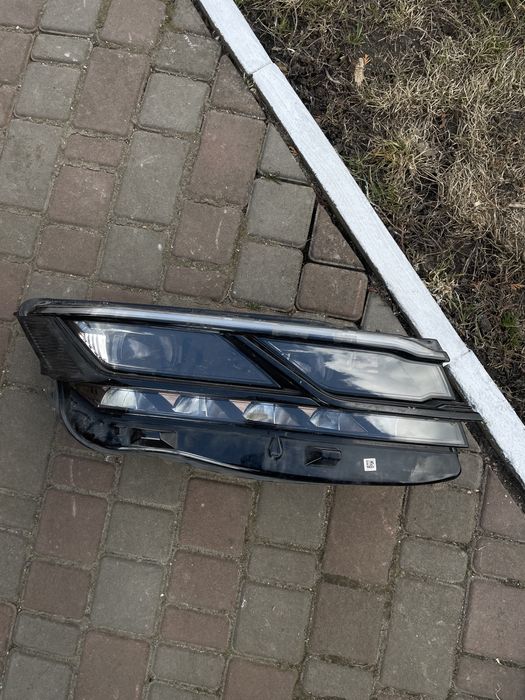 Фара LED Volkswagen toureg 761941082 (оригінал) — під відновлення