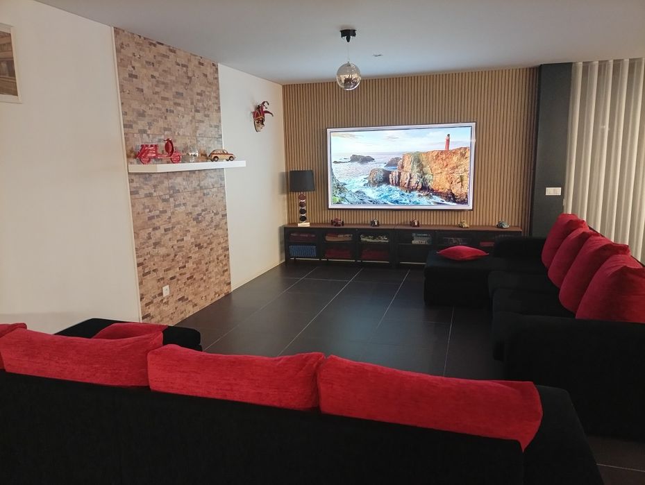Aluguer de salão de festas Guimarães 130m2 /zona de jogos /jardim 120m