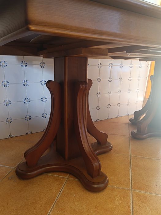 Mesa 2.50m e 6 cadeiras