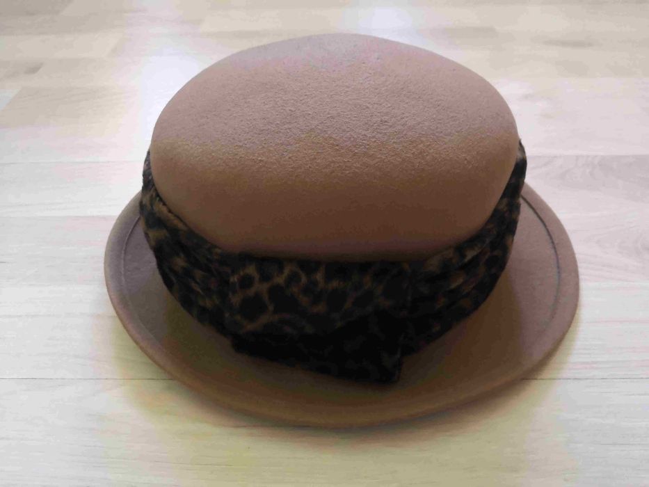 Kapelusz damski  beż, rozm. 56, Polkap