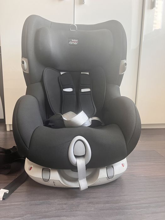 britax romer trifix2 i-size автокрісло групи 1