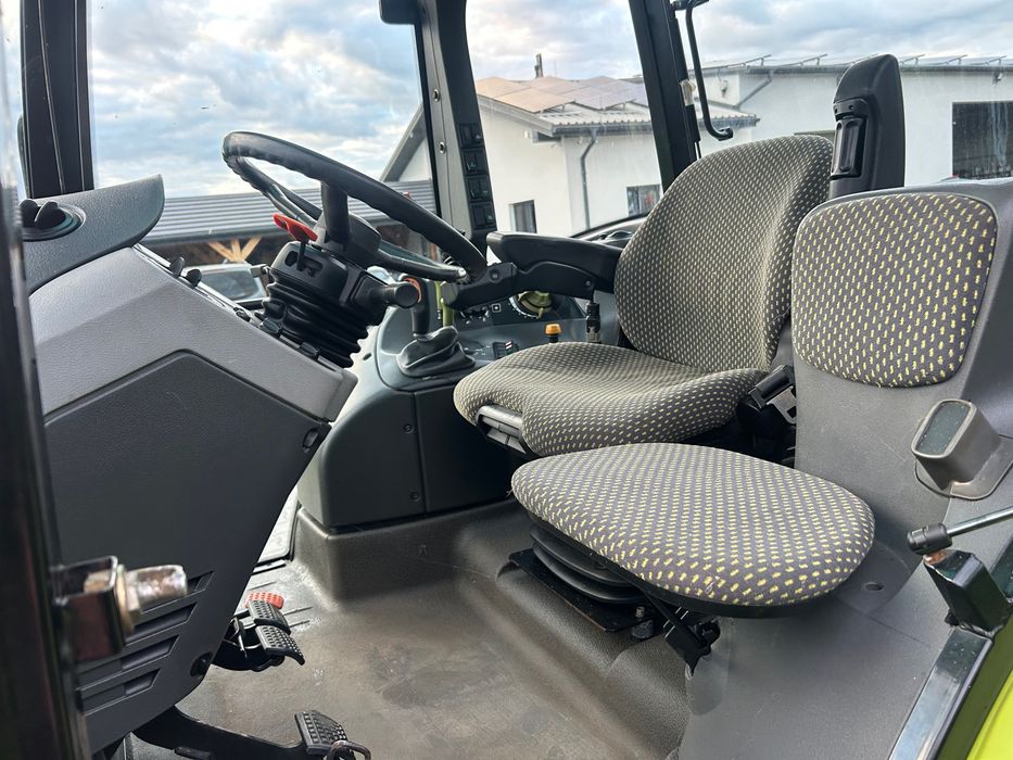 Claas Arion 420 / 410 / 430 Celtis / Axos