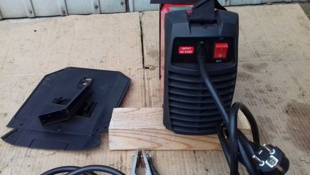 Spawarka inwertorowa MMA 200A