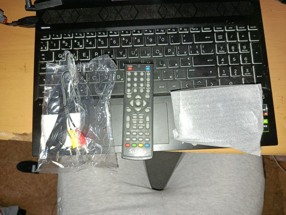 Цифровий тюнер Omega DVB-T2