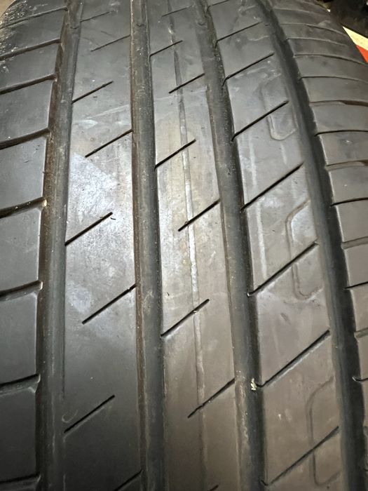 Goodyear efficient 215 60 r16