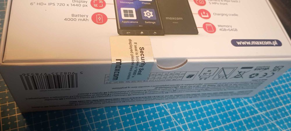 Telefon dla seniora MAXCOM MS601 NOWY nie rozpakowywany