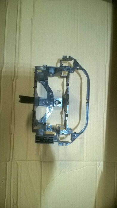 Ramka Radia C-max Kuga MK1