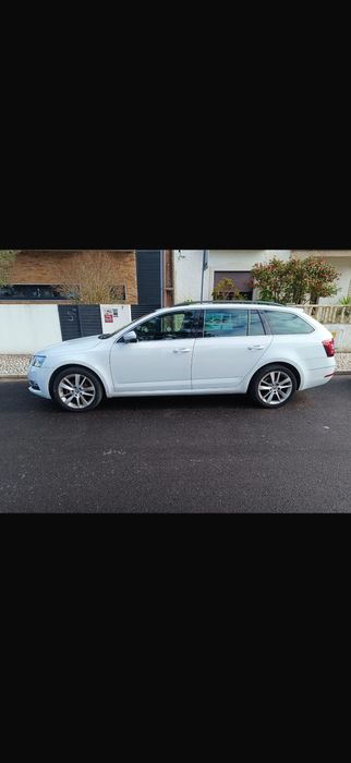 Skoda Octávia 1.6 110 CVL