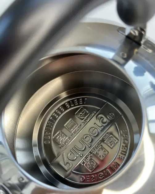 НЕМЕЦКИЙ Чайник для электро и газовых плит Rainberg RB-626 3L Стальной