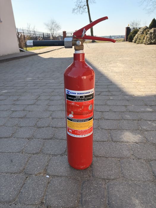 Urządzenie gaśnicze GSE-2kg CO2  do komputera