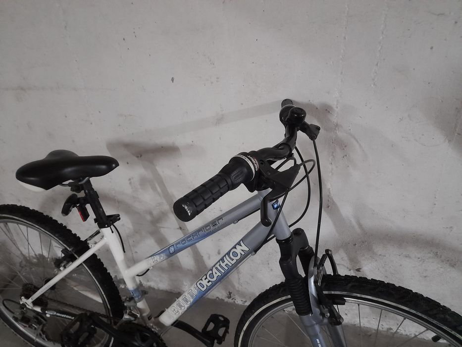 Rockrider decatlhon roda 26 com suspensão