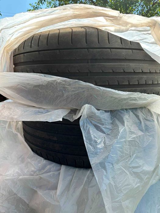 Шини Goodyear 255/55 R19 107W (Комплект 4 шт.) Літо . 2022 р.