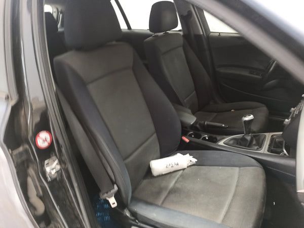 BMW 120 2006 Salvado