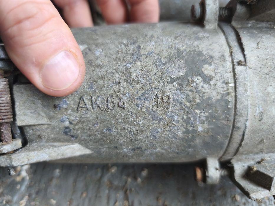 3 szt. metalowe gniazdo siłowe 63A / 500V z płaskimi stykami (bolcami) w solidnej aluminiowej obudowie, wyprodukowane w Polsce IP44