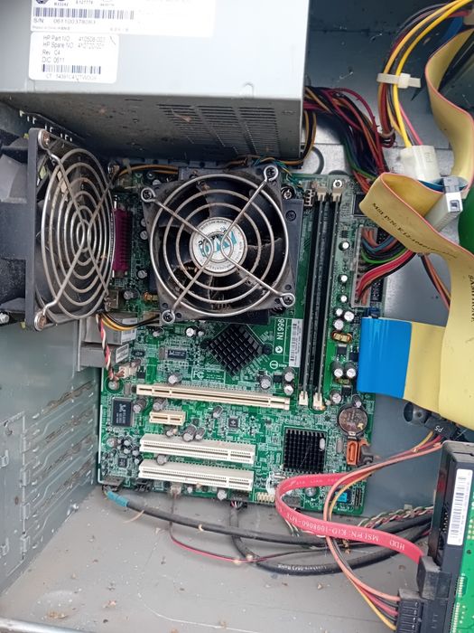 Retro PC HP Compaq dx2200 - OKAZJA DLA PASJONATA kompletny (ok. 2006 rok)