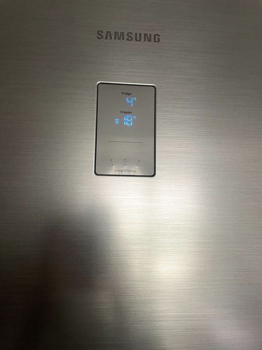 Frigorífico Combinado SAMSUNG RB38C672CS9/EF (No Frost