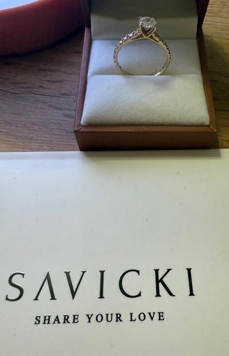 Pierścionek zaręczynowy z diamentem rozmiar 12