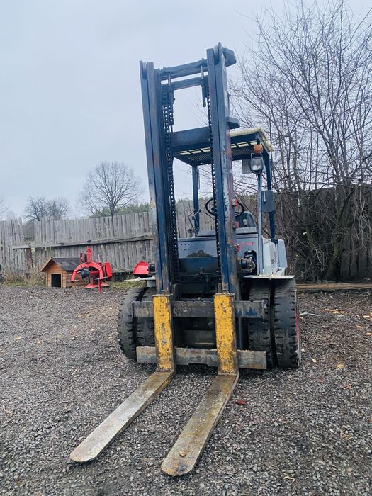 Продається Фронтальний погрузчик komatsu