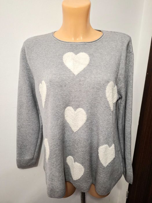 40-42 Swetr bluzka szara serca  sprężysty
