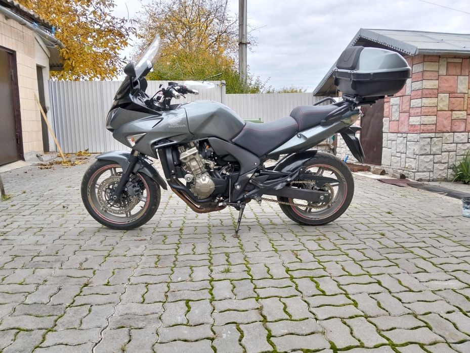 Продаю Мотоцикл Honda Cbf 2008