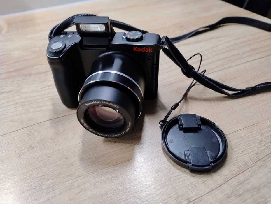 Aparat Kodak EasyShare Z8612IS idealny stan