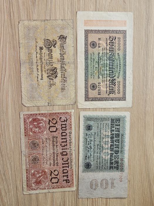 Zestaw banknotów Marki, Niemcy