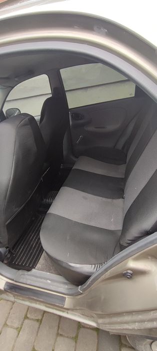 Daewoo Lanos в гарному технічному стані